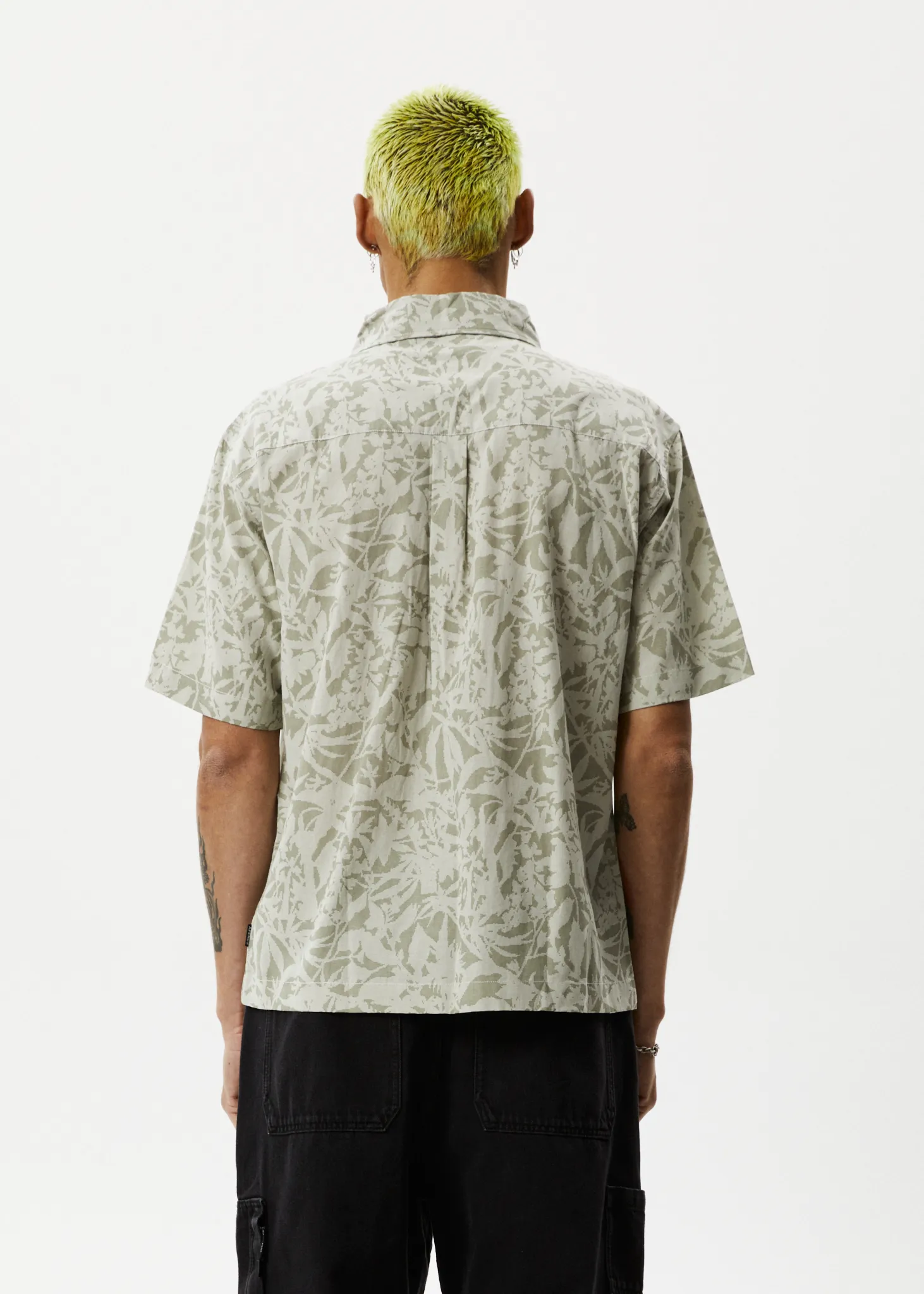 AFENDS Mens Bouquet - Short Sleeve Shirt - Olive Floral