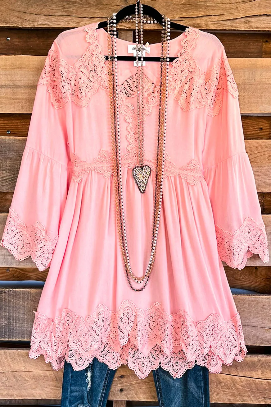 AHB EXCLUSIVE - The Most Beautiful Top - Pink