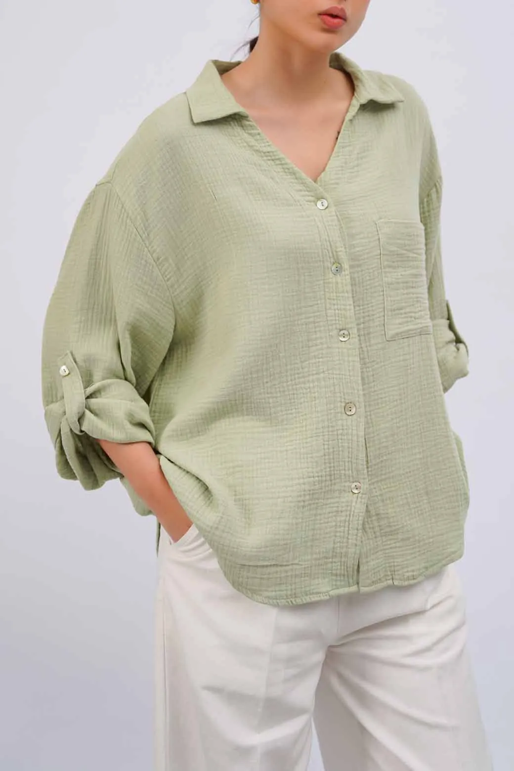 BASIC MUSLIN BUTTON DOWN