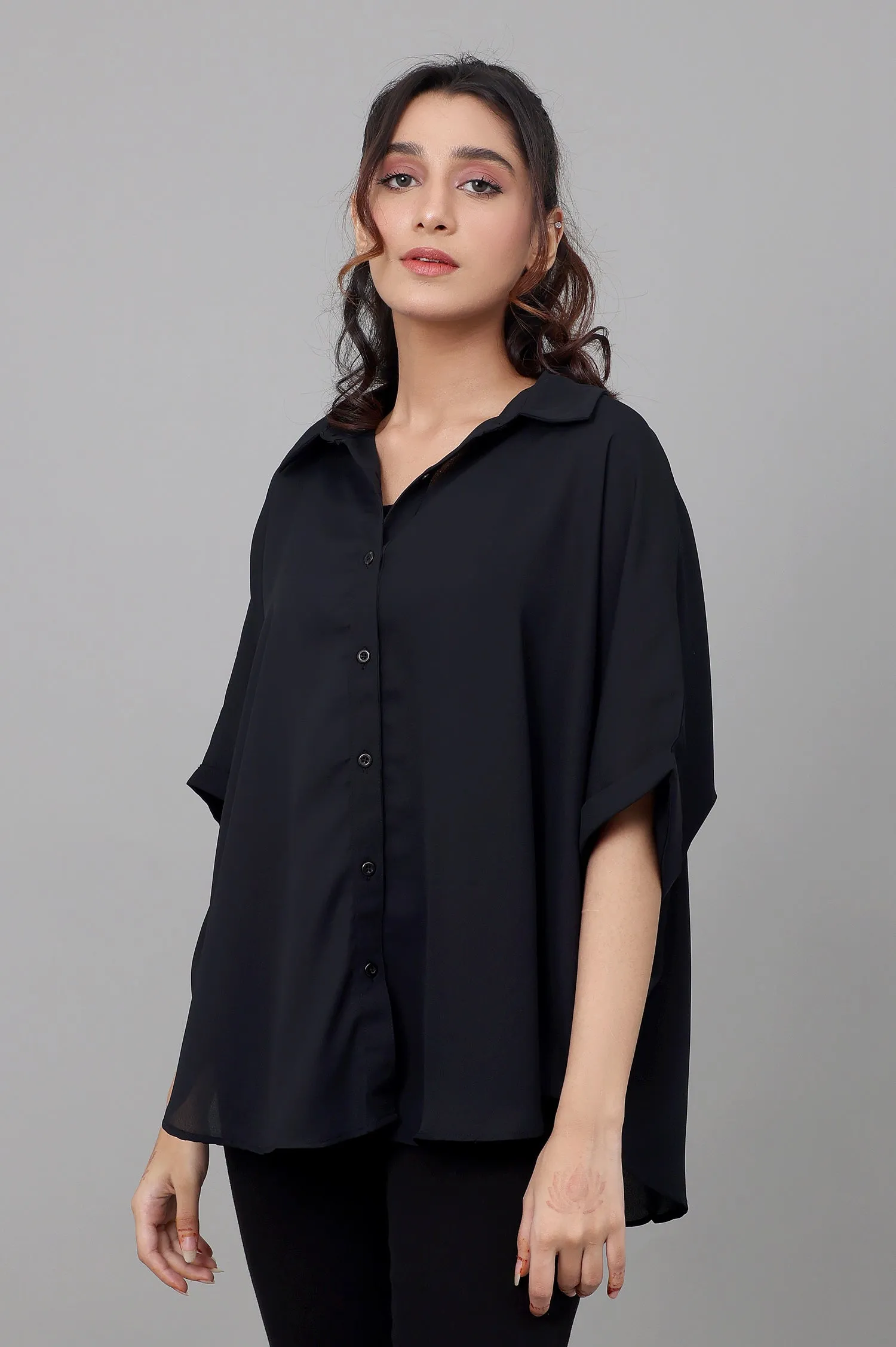 BUTTON-DOWN TOP-BLACK