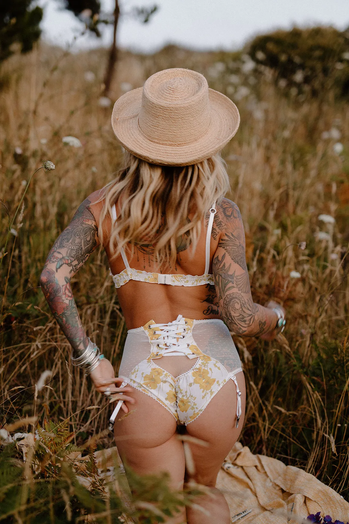 Cardamine Bralette in Yellow Daisy and White