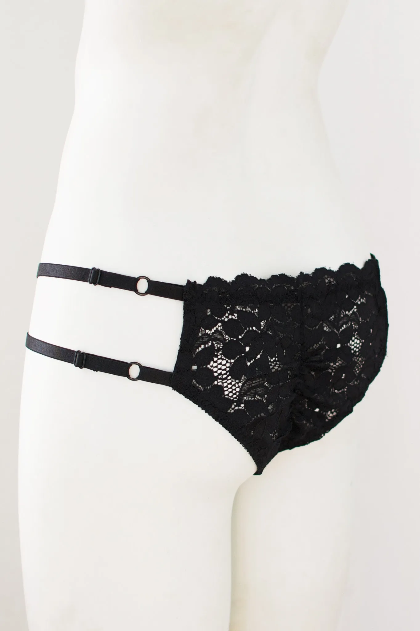 Inquietude Strappy Panty in Surplus Lace