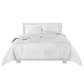 Live Comfortably White Duck Down Comforter | 600 Fill Power