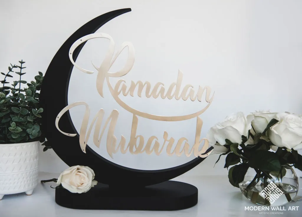 Ramadan Mubarak Moon stand