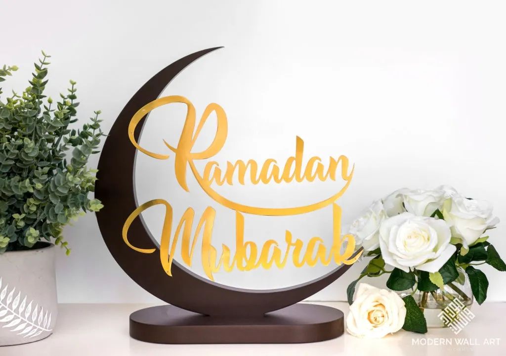 Ramadan Mubarak Moon stand