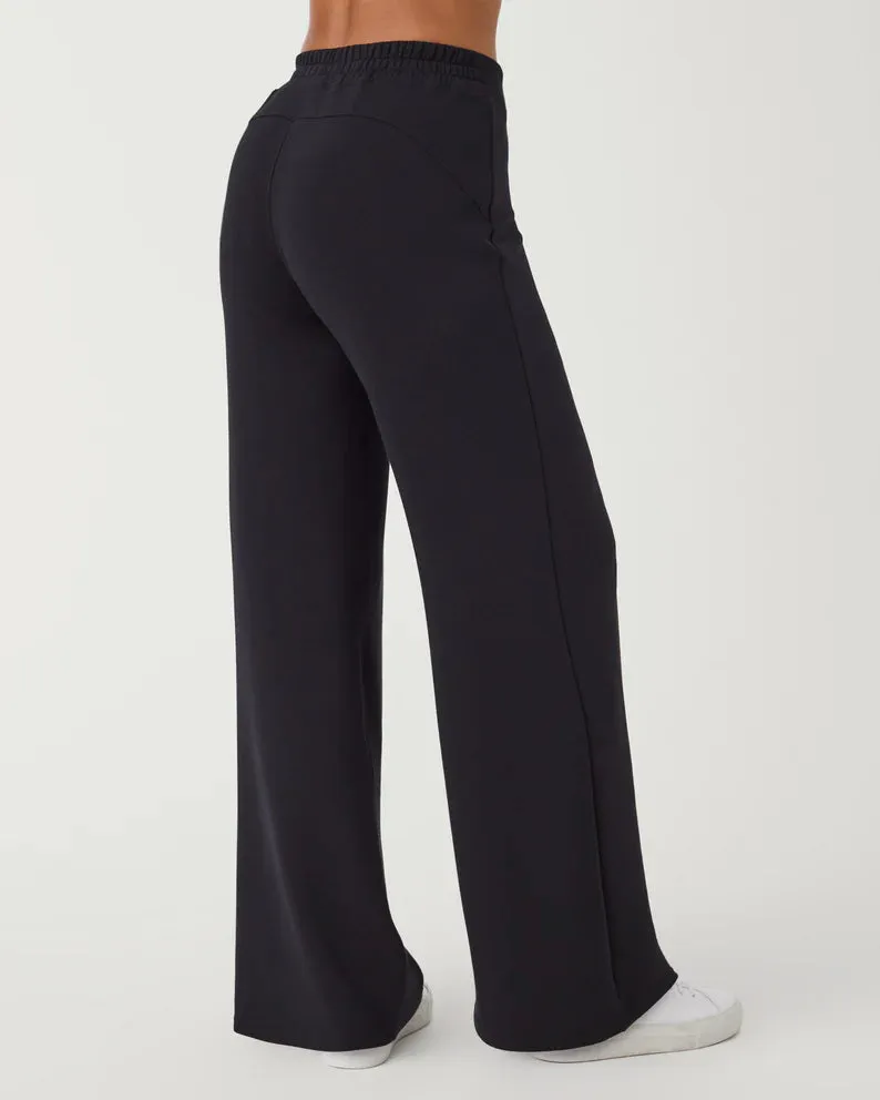 SPANX Air Essentials Wide Leg Pant