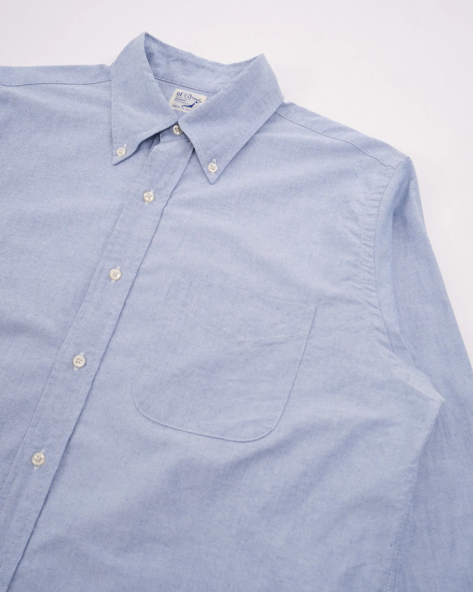 STANDARD OXFORD LIGHT BLUE BUTTON DOWN SHIRT