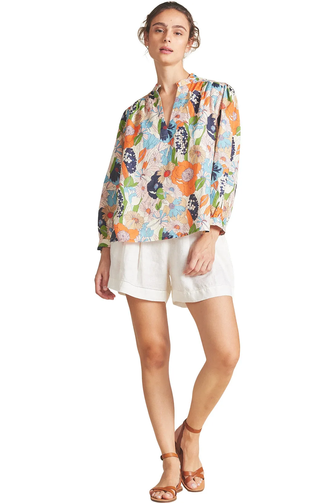 Stylish Trovata Birds of Paradis Selva Floral Bailey Blouse